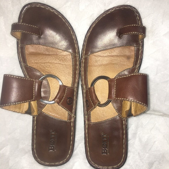 girls red ballet shoes